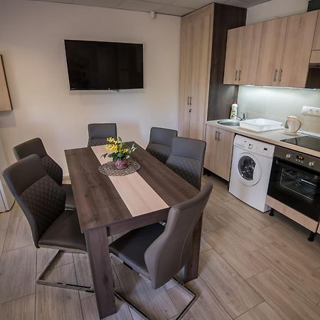 Mokka Apartman Szeged Eksteriør billede