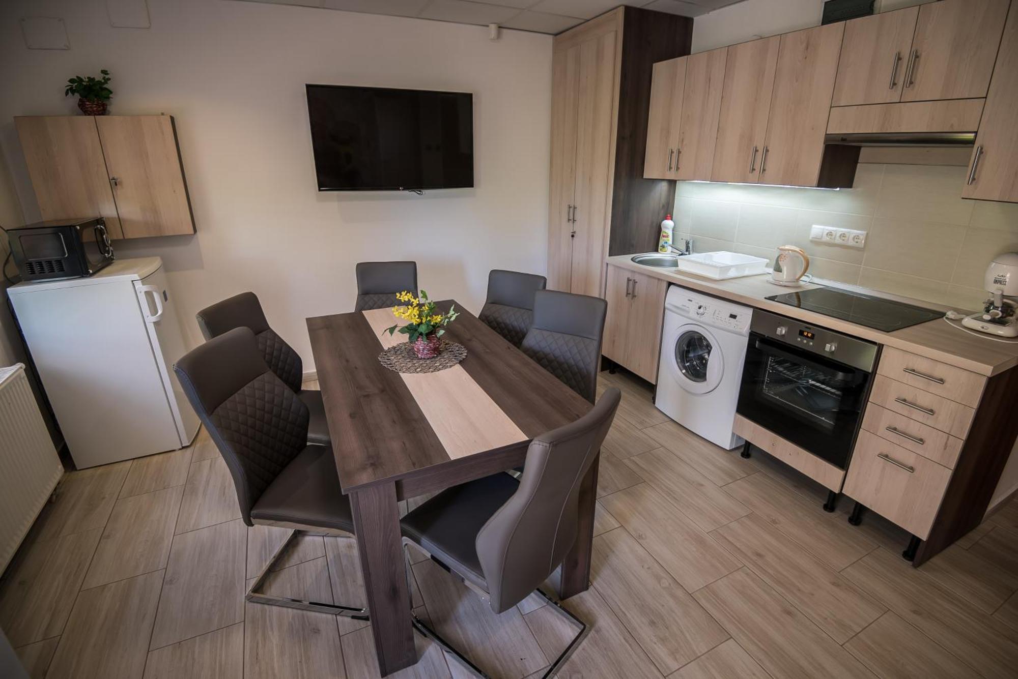 Mokka Apartman Szeged Eksteriør billede
