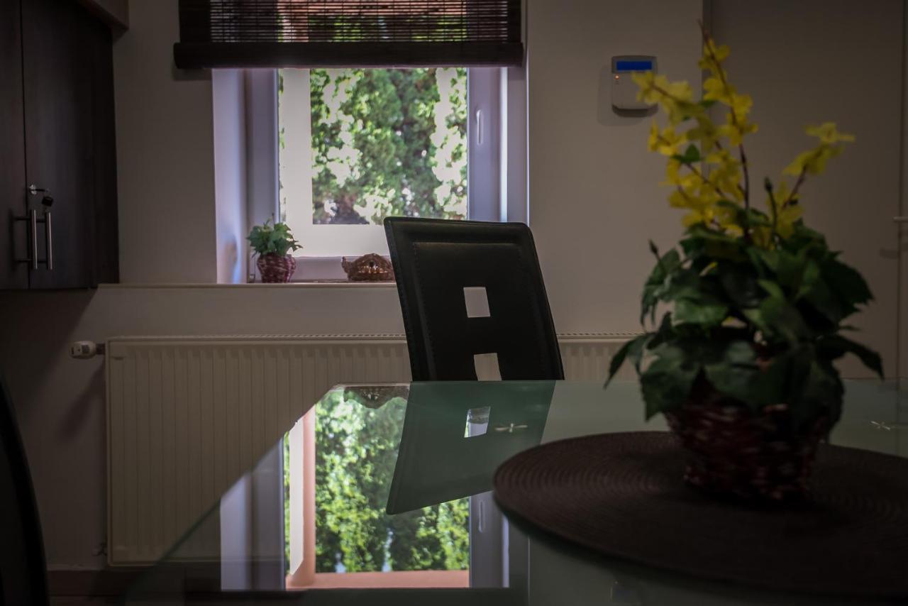 Mokka Apartman Szeged Eksteriør billede