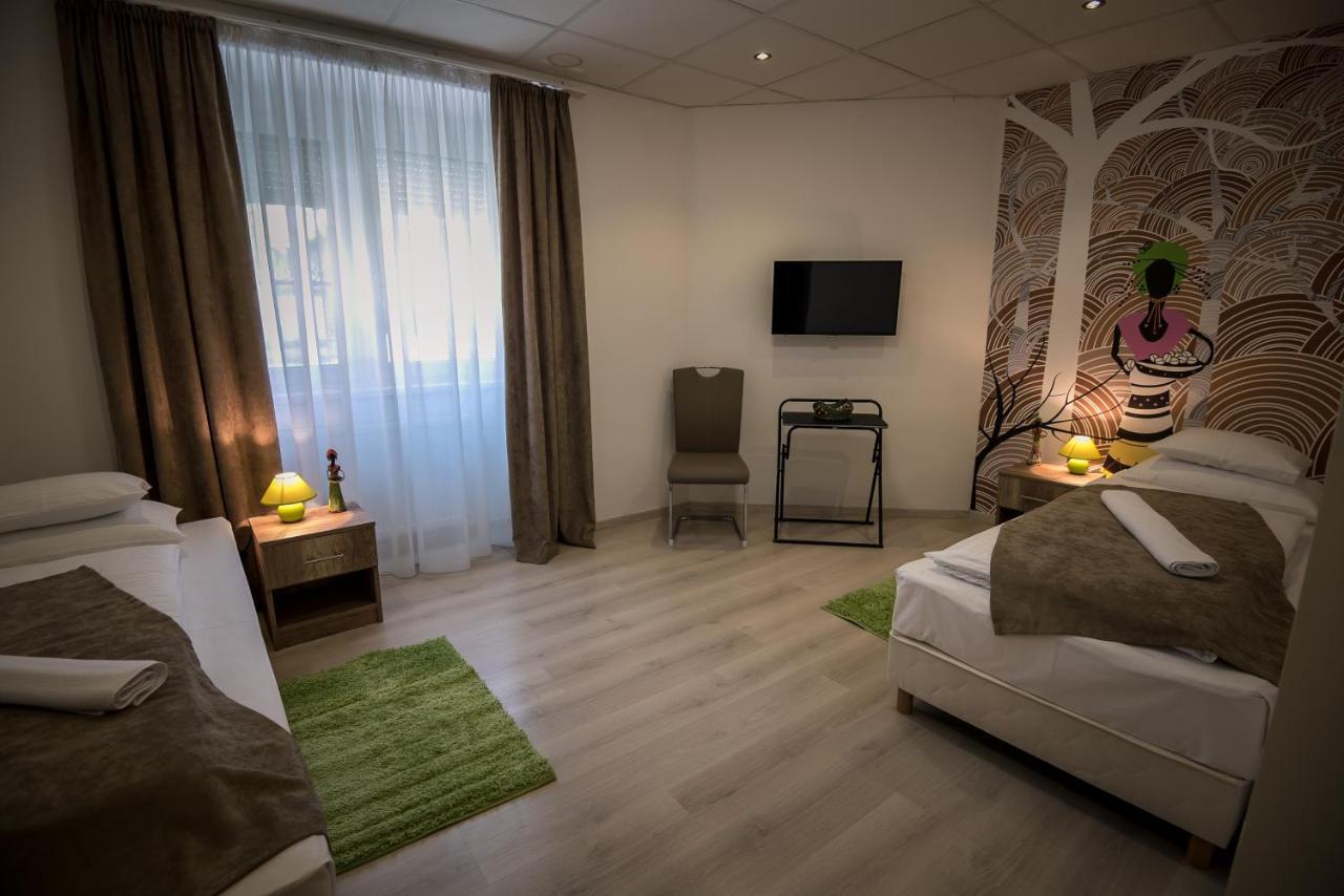 Mokka Apartman Szeged Eksteriør billede