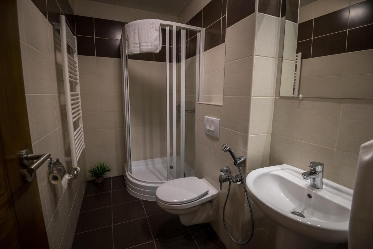 Mokka Apartman Szeged Eksteriør billede