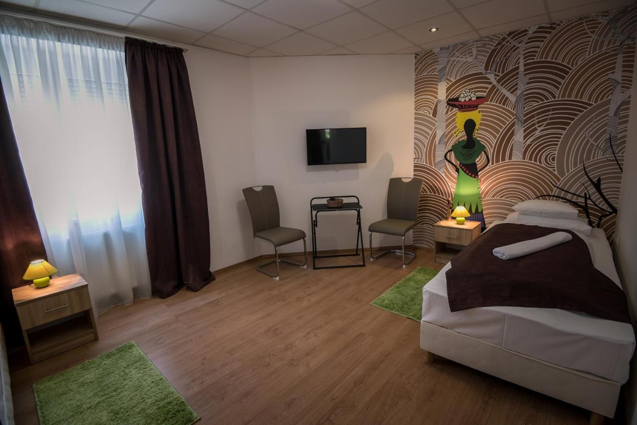Mokka Apartman Szeged Eksteriør billede