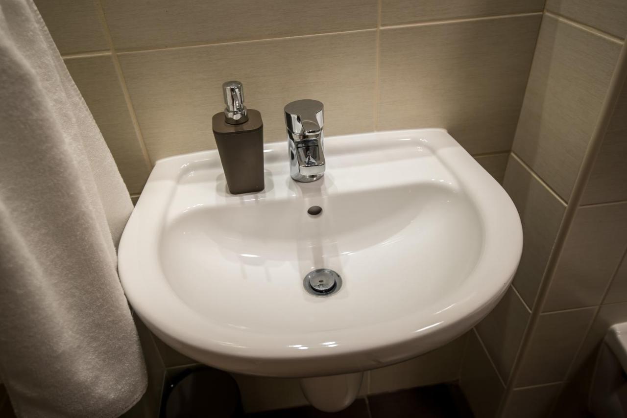Mokka Apartman Szeged Eksteriør billede