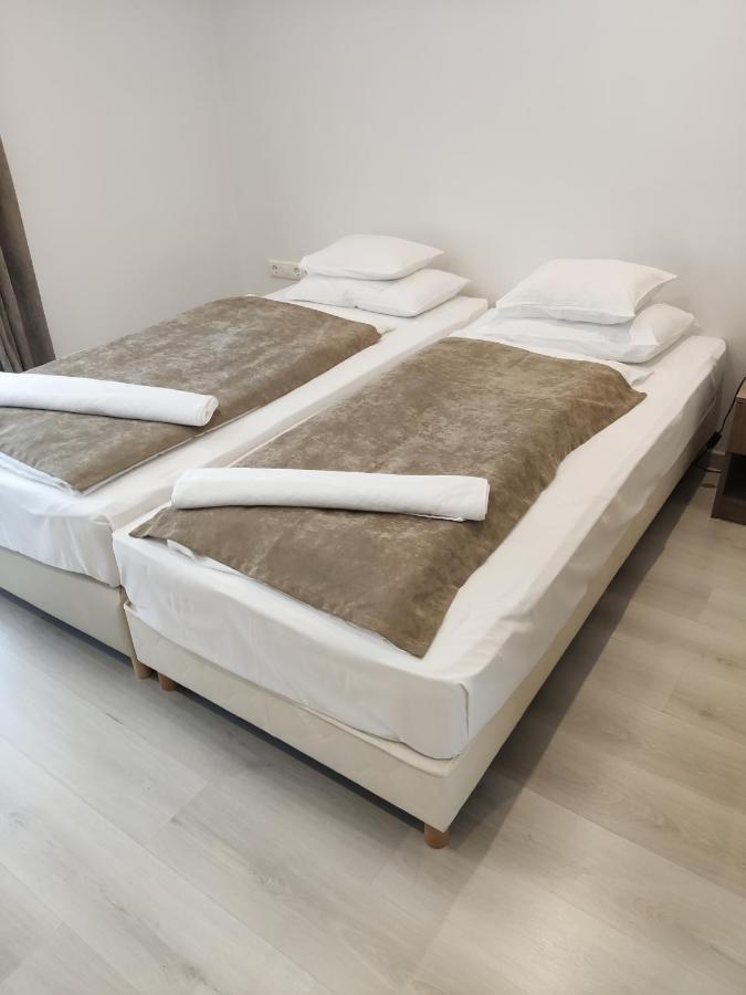 Mokka Apartman Szeged Eksteriør billede