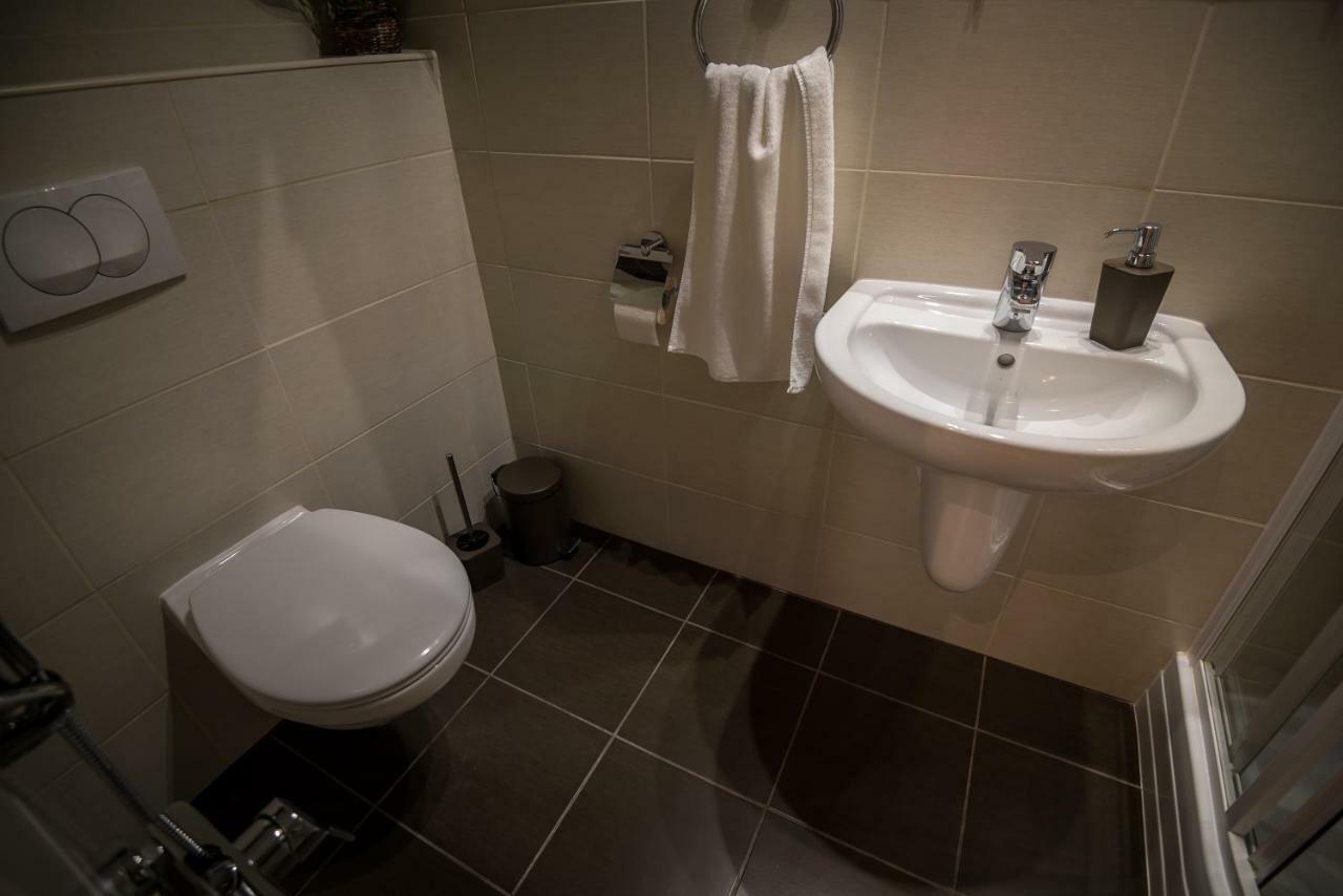 Mokka Apartman Szeged Eksteriør billede
